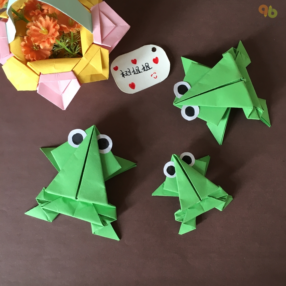 亲子折纸跳跳蛙的折法适合6岁以上儿童 青蛙折纸简笔画